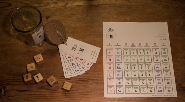 Play&Rewind- Amintiri, jocuri şi poveşti în designul românesc Play&Rewind- Amintiri, jocuri şi poveşti în designul românesc