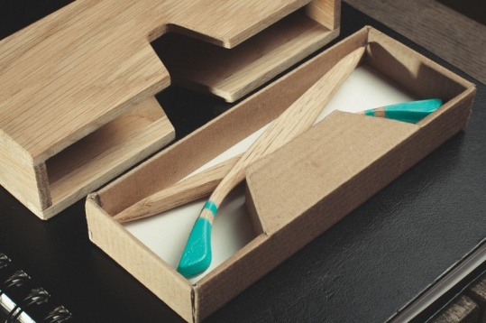 Play&Rewind- Amintiri, jocuri şi poveşti în designul românesc Play&Rewind- Amintiri, jocuri şi poveşti în designul românesc