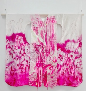 LIANA BĂDĂLĂU // DELIRIUM- BUTTERFLY EFFECT LIANA BĂDĂLĂU // DELIRIUM- BUTTERFLY EFFECT