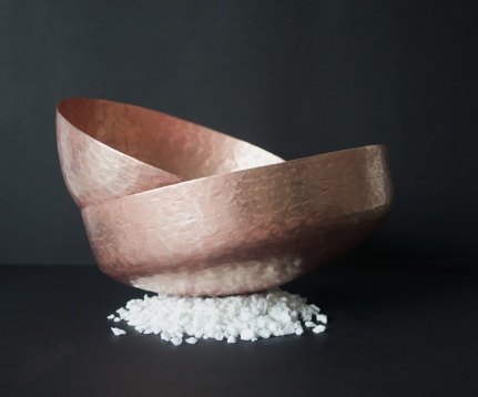 MAGDA TRACIU // SETUL NOSTRU - SERVICIU DE MASĂ - VESELĂ DE SERVIRE ȘI ACCESORII MAGDA TRACIU // SETUL NOSTRU - SERVICIU DE MASĂ - VESELĂ DE SERVIRE ȘI ACCESORII