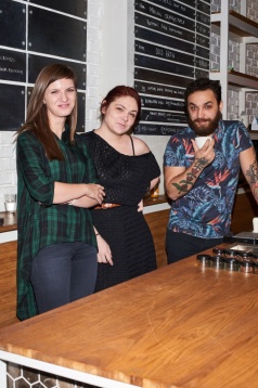 La pas prin cartier: La Bandit Specialty Coffee cafeaua de origine își atinge potențialul maxim La pas prin cartier: La Bandit Specialty Coffee cafeaua de origine își atinge potențialul maxim