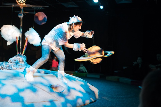 Ion Creangă, teatrul poveștilor copilăriei, teatrul pentru întreaga familie Ion Creangă, teatrul poveștilor copilăriei, teatrul pentru întreaga familie