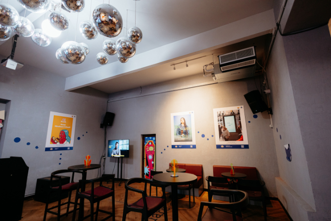 Gallery image