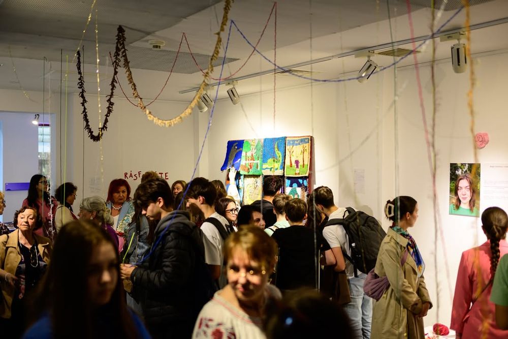 Gallery image