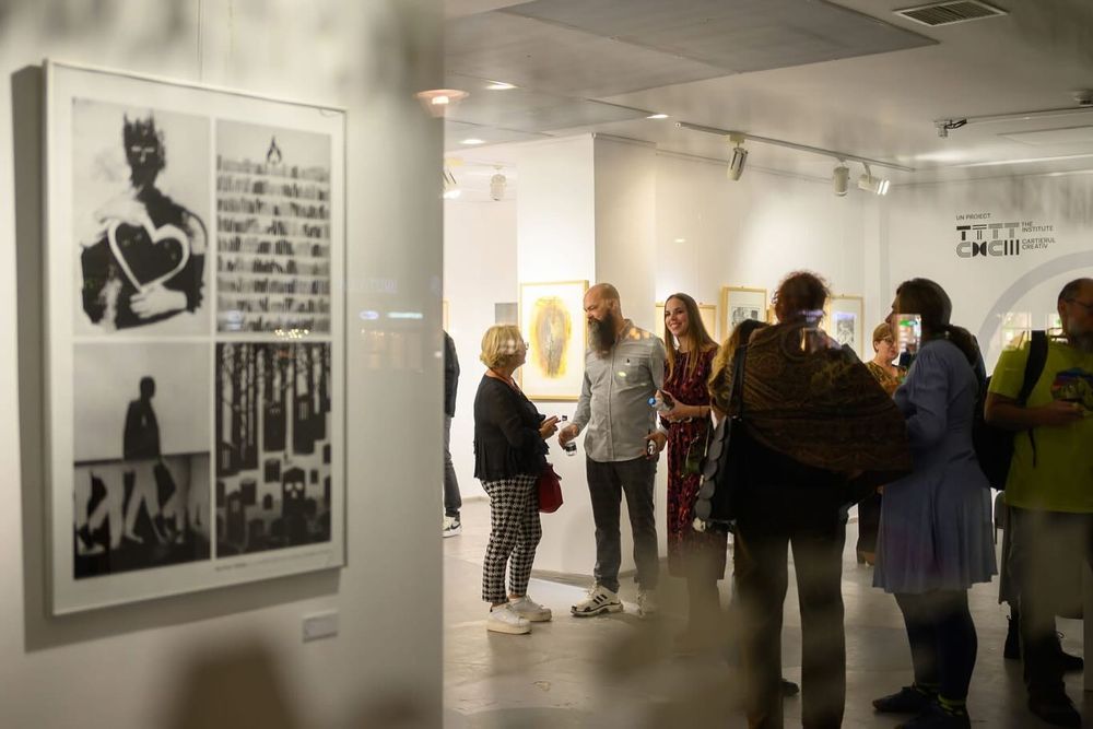 Gallery image