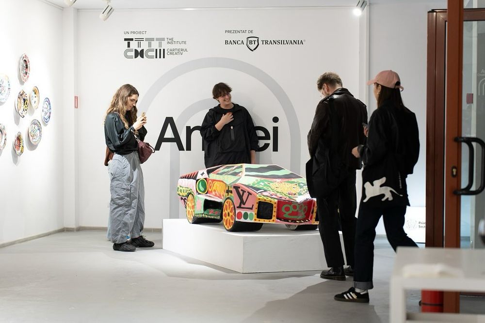 Gallery image