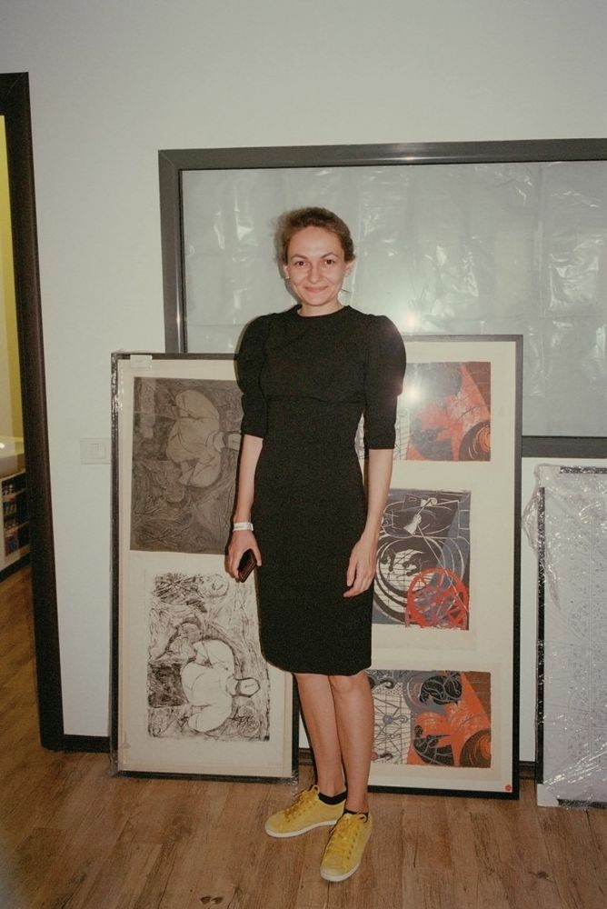 Gallery image