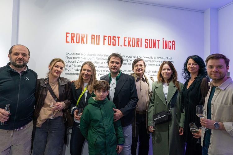 "Erori au fost, erori sunt încă" - expo film "Anul nou care n-a fost"