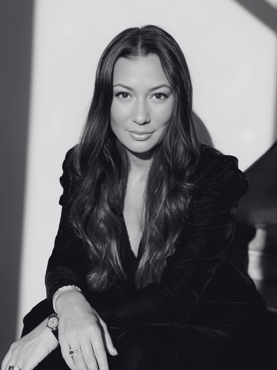 Mirela Bucovicean